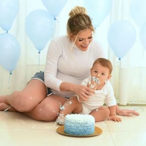 Andressa Suita comemorou 1 ano do filho, Gabriel, nesta quinta-feira, 28 de junho de 2018