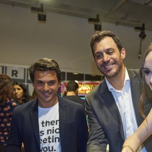 Isabelle Drummond cortou a faixa inaugural do coworking SPACES Cinelândia ao lado do CEO Tiago Alves e do diretor Renato Amorim