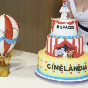 A inauguração do coworking SPACES Cinelândia, prestigiado por Isabelle Drummond, teve o circo como tema