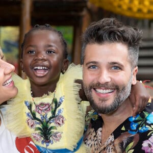 Bruno Gagliasso e Giovanna Ewbank celebraram o aniversário de 5 anos de Títi