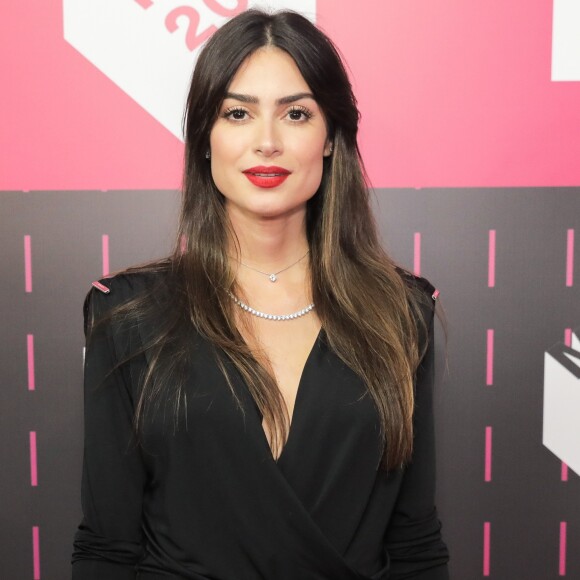 Thaila Ayala disse o início de sua carreira no exterior começou por conta de sua separação com Paulo Vilhena