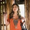 Laureta (Adriana Esteves) é rejeitada ao presentear Ícaro (Chay Suede) com uma bijuteria nos próximos capítulos da novela 'Segundo Sol': 'Não tô à venda'