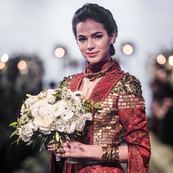 Bruna Marquezine vive a vilã Catarina na novela 'Deus Salve o Rei', trama das 19h da TV Globo