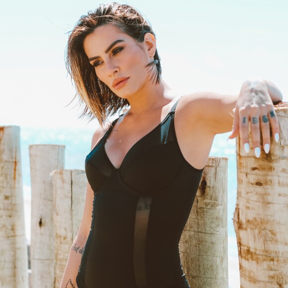 Cleo diz sofrer com términos de relacionamentos: 'Eu sofro horrores, do tipo que acho que nunca mais vou amar, que foi tudo uma ilusão'