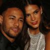Neymar já havia sido confortado pela namorada, Bruna Marquezine, após a eliminação da Copa da Rússia