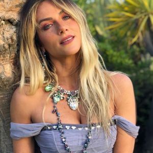 Giovanna Ewbank aposta em look Dolce & Gabbana para festa de Antonio Banderas, na Espanha, em 7 de julho de 2018