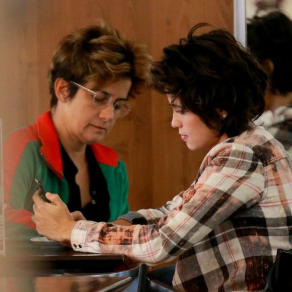 Nanda Costa anunciou namoro com Lan Lanh no Dia dos Namorados, em 12 de junho de 2018