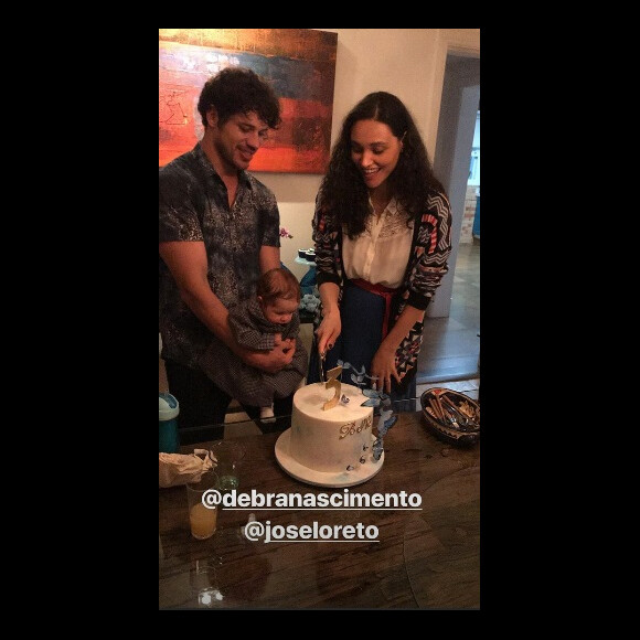 Débora Nascimento e José Loreto comemoram terceiro mêsversário de Bella