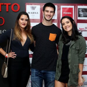 Beatriz Bonemer é irmã de Vinícius e Laura