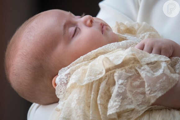 Príncipe Louis foi batizado no dia 9 de julho de 2018