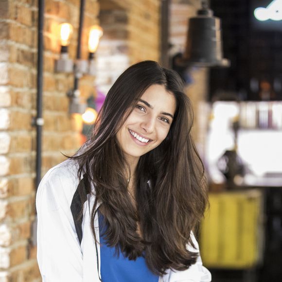 Pérola (Rayssa Bratillieri) se fascina com a declaração de amor de Márcio (André Luiz Frambach), no capítulo de segunda-feira, 23 de julho de 2018 da novela 'Malhação: Vidas Brasileiras'