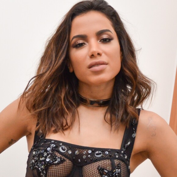 'Vai contar todo aquele momento no Xeque-Mate que tanta gente pergunta', adiantou Anitta