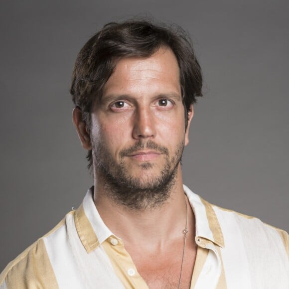 Ícaro (Chay Suede) agride Remy (Vladimir Brichat) ao defender a mãe, Luzia (Giovanna Antonelli) nos próximos capítulos da novela 'Segundo Sol'