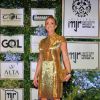 No leilão beneficente promovido pelo Instituto Projeto Neymar Jr., Hortência apostou no look total dourado da estilista Fabiana Milazzo