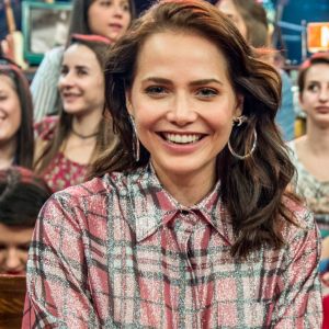 Letícia Colin comemorou o sucesso de Rosa, da novela 'Segundo Sol', durante participação no programa 'Altas Horas'