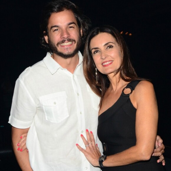 Fátima Bernardes recentemente explicou por que expõe o namoro com Túlio Gadêlha nas redes sociais