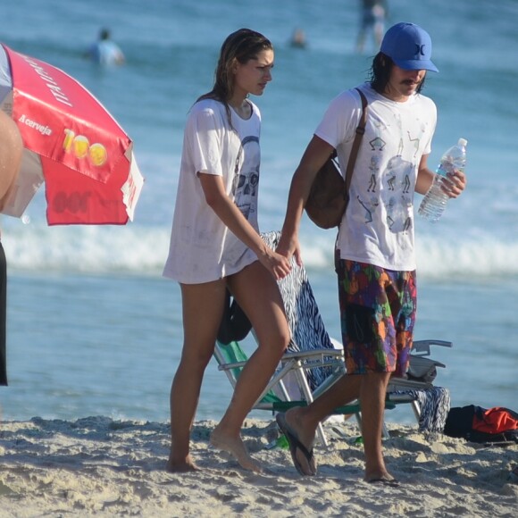 Sasha Meneghel e Bruno Montaleone estão curtindo dias de descanso em Fernando de Noronha