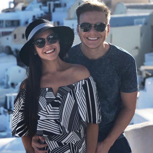 Thais Fersoza recebeu elogio de Michel Teló por sua produção para ir à premiação