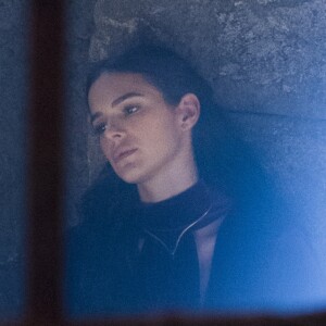 Catarina (Bruna Marquezine) é morta na forca no final da novela 'Deus Salve o Rei'