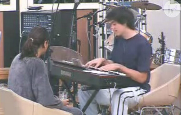 Cidia se emocionou ao ouvir a composição de 'Esse amor', escrita por Dan Torres em sua homenagem