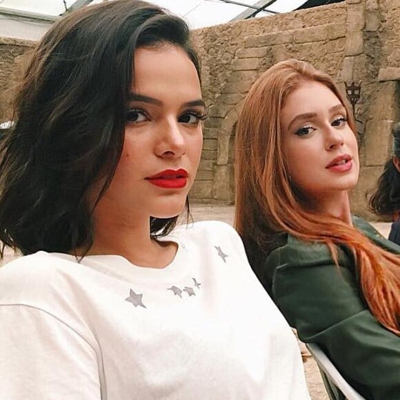 Bruna Marquezine e Marina Ruy Barbosa cantaram funk juntas