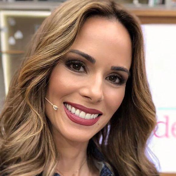 Ana Furtado tem substituído Fátima Bernardes no programa 'Encontro' e por isso não apresentará o 'É de Casa' no próximo sábado, 4 de agosto de 2018