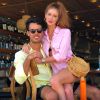 Marina Ruy Barbosa aposta em bolsa balaio em passeio com o marido na Grécia