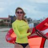 Ana Hickmann fez a primeira aula de kitesurf em Jericoacoara