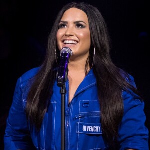 Demi Lovato cancelou a turnê na América do Sul após sofrer uma overdose