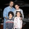 O apresentador Marcos Mion com os filhos Romeo, de 13 anos, Donatella e Stefano, de 9