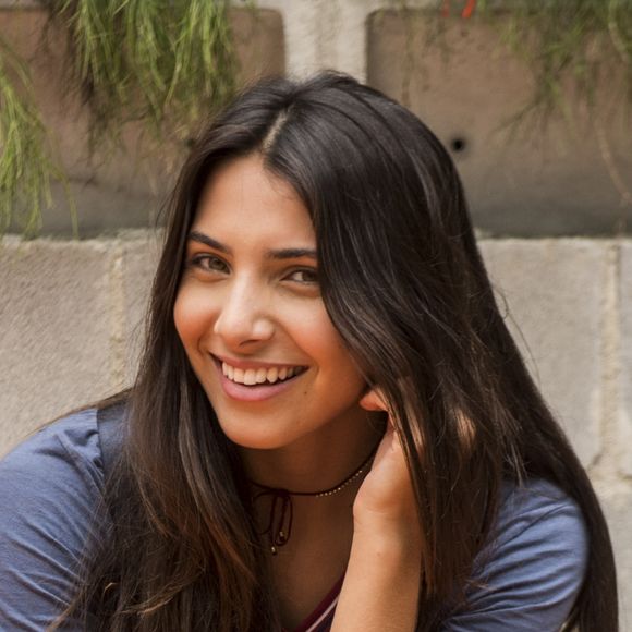 Pérola (Rayssa Bratillieri) ganha declaração de amor de Márcio (André Luiz Frambach) e a pede em namoro no capítulo de quarta-feira, 22 de agosto de 2018 da novela 'Malhação: Vidas Brasileiras'