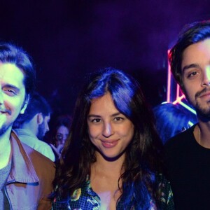 Bruno Gissoni, Yanna Lavigne e Rodrigo Simas marcaram presença na 3ª edição do evento 'Isso Não é Uma Festa'