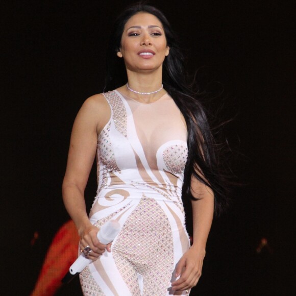 Simaria, da dupla com Simone, estava afastada dos palcos para tratamento de saúde