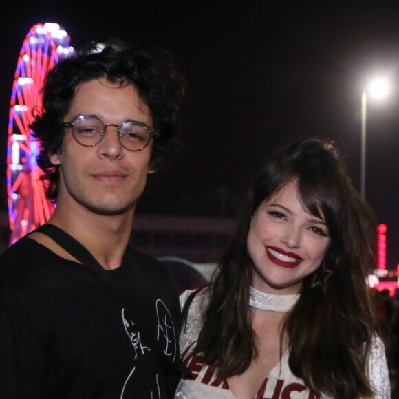 Agatha Moreira reafirma solteirice após fim do namoro com Pedro Lamin: 'Eu tô na pista! Continuo solteira. Sol-tei-ra'