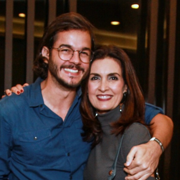 Fátima Bernardes e Túlio Gadêlha curtiram passeio pelo Cais do Sertão neste domingo, 19 de agosto de 2018