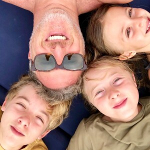 'Agora, irmão discute mesmo, né? Eu não admito agressão verbal ou física. Se isso acontecer, vai ter castigo. Não pode! Eles já sabem. Isso, entre irmãos, eu não aceito', disse Angélica