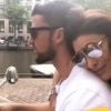 Juliana Paes e o marido, Carlos Eduardo Baptista, passearam de moto por Amsterdã, nesta terça-feira, 21 de agosto de 2018