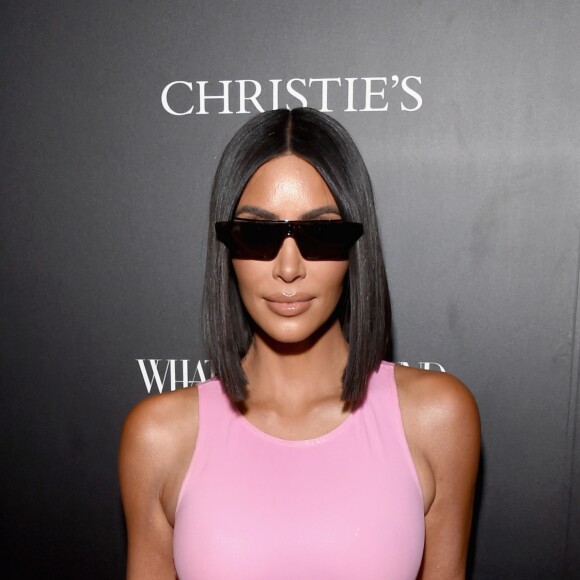 Os Scarpins de Kim Kardashian são da Yeezy, grife de seu marido