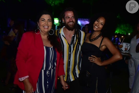 Fabiana Karla encontrou Alejandro Claveaux e Sheron Menezzes na festa Tivoli Tropical, em comemoração aos 33 anos do Tivoli Ecoresort Praia do Forte, na Bahia, nesta sexta-feira, 24 de agosto de 2018