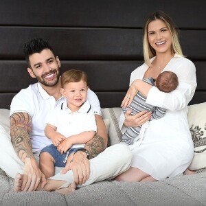 Casado com Andressa Suita, Gusttavo Lima é pai de Samuel, de 1 mês, e Gabriel, de 1 ano