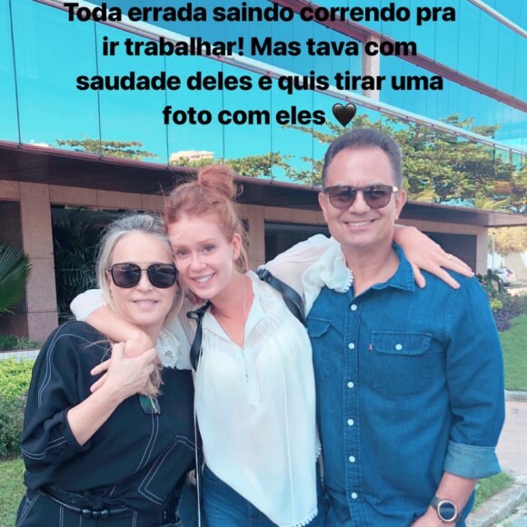 Marina Ruy Barbosa posa com os pais, Gioconda e Paulo, em foto postada no Instagram Stories
Arrumei um penteado para malhar com franja 
