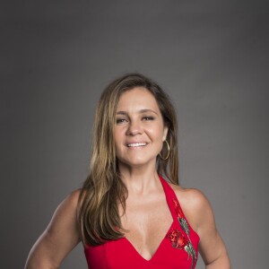 Laureta (Adriana Esteves) seduz Ícaro (Chay Suede) no capítulo de quarta-feira, 12 de setembro de 2018 da novela 'Segundo Sol'