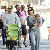 Guilhermina Guinle curte tarde ensolarada com o marido e a filha no Rio
