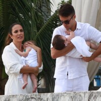 Marido de Ivete Sangalo festeja batizado de gêmeas: 'Felicidade na própria casa'
