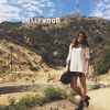 Bruna Marquezine visita o letreiro de Hollywood, em Los Angeles