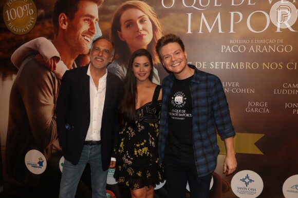 Thais Fersoza e Michel Teló conferiram a pré-estreia do filme 'O Que de Verdade Importa', no Rio, nesta quarta-feira, 19 de setembro de 2018