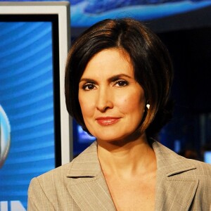 'Lembrei dela no 'Jornal Nacional'. A mesma seriedade da época', disse um internauta sobre Fátima Bernardes