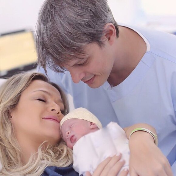 'Filha, faria tudo de novo, e até mais, para ver este seu lindo sorriso todas as manhãs', afirmou Eliana