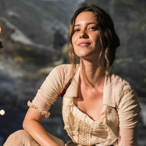 Nathalia Dill interpretou Elisabeta na novela 'Orgulho e Paixão'