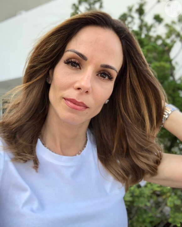 Ana Furtado diz aos fãs que irá compartilhar novidades e descobertas em seu perfil do Instagram